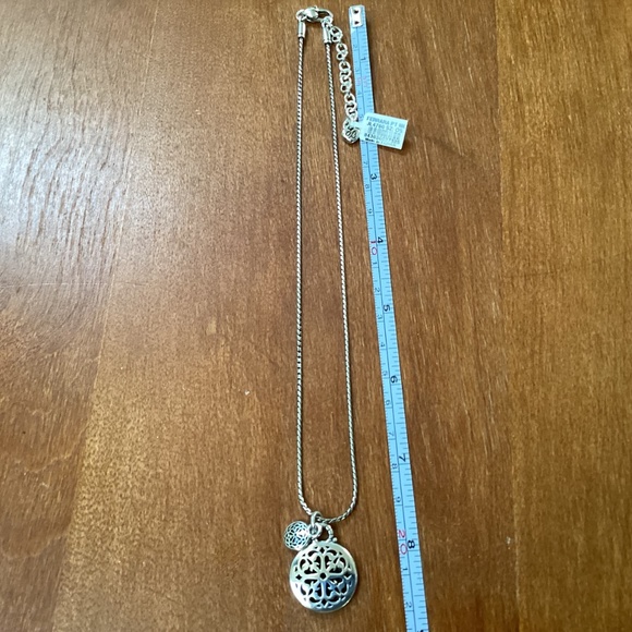 Ferrara Petite Necklace STYLE JL4760 NWT Silver Plated - Picture 7 of 16